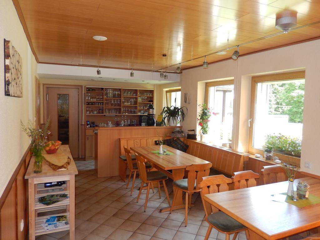 Hotel-Pension Rennsteighutte Фрауенвальд Екстер'єр фото